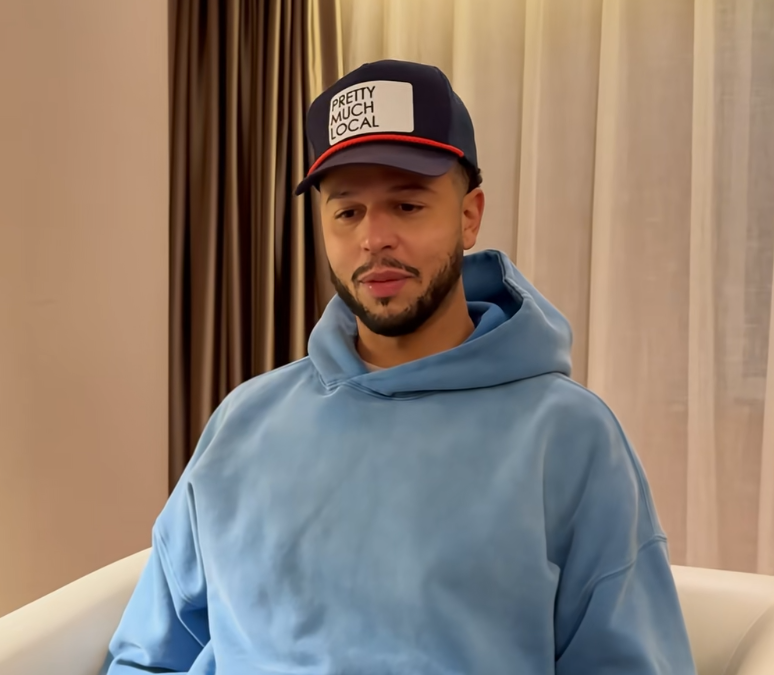 世界杯官网直播app下载-辽宁官宣哈维入队！亲承有熟人，展露双能卫特性，热身赛尽快融入