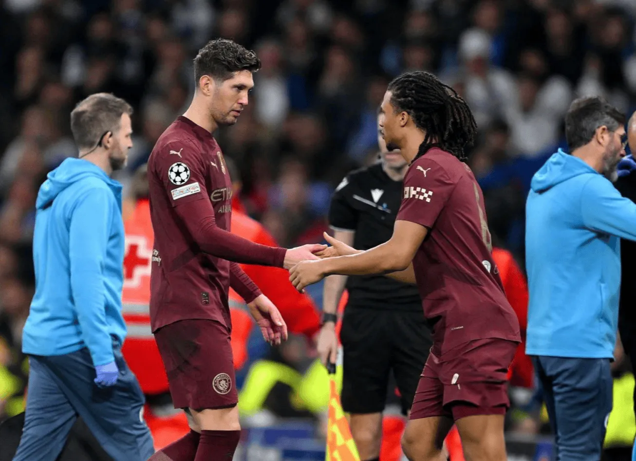 跟队：斯通斯将离开曼城；除非阿克愿当第5中卫否则他也离队